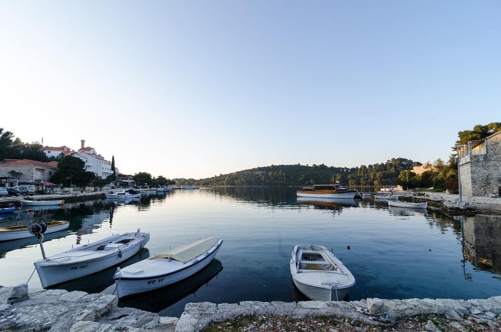 Apartments Lorena Mljet Pomena Ngoại thất bức ảnh