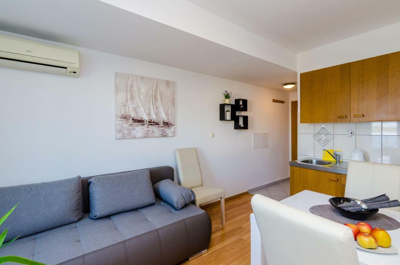 Apartments Lorena Mljet Pomena Ngoại thất bức ảnh