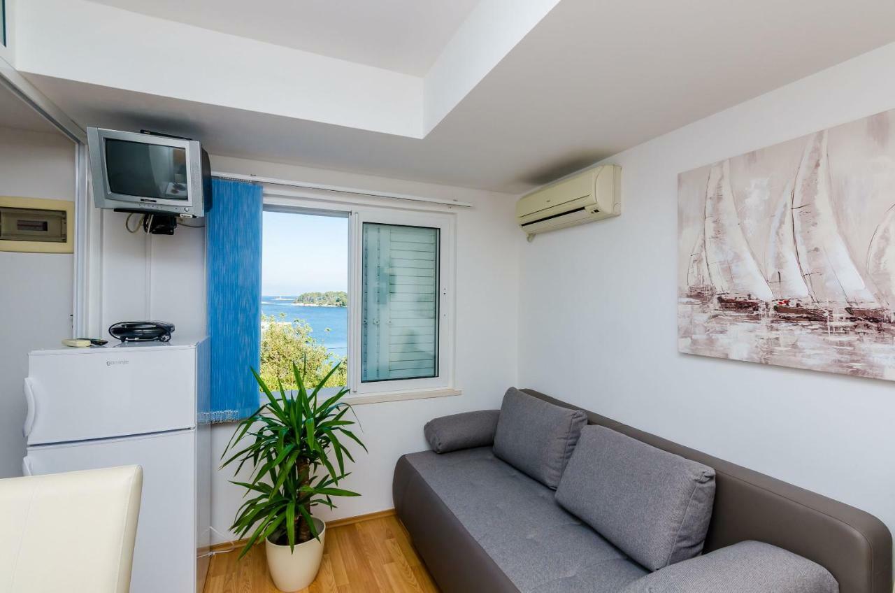 Apartments Lorena Mljet Pomena Ngoại thất bức ảnh