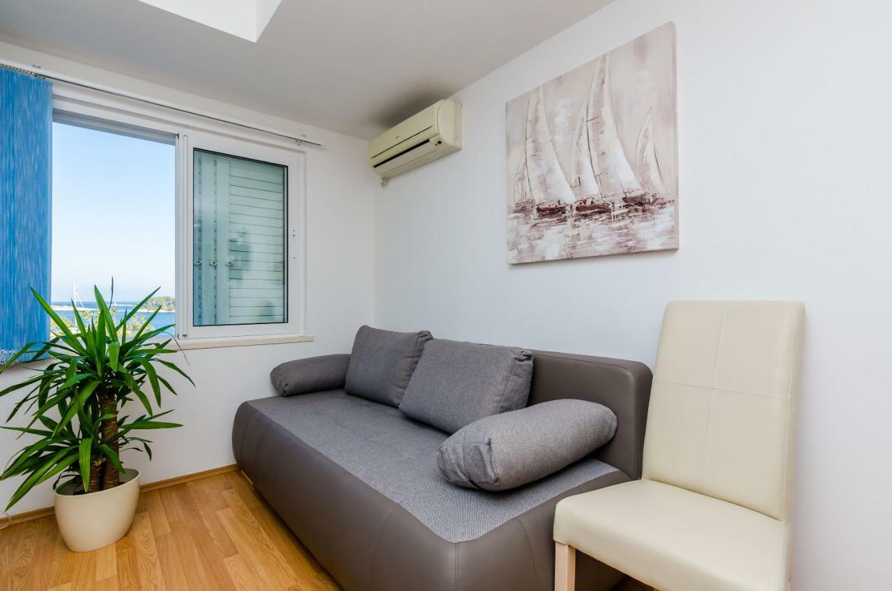 Apartments Lorena Mljet Pomena Ngoại thất bức ảnh